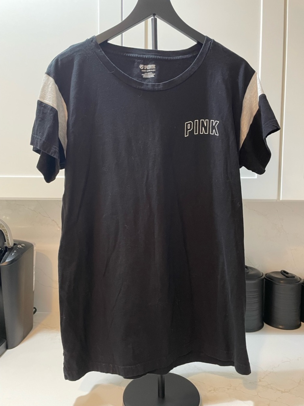 PINK Victoria's Secret Black Crewneck Short-Sleeve Shirt (0030)